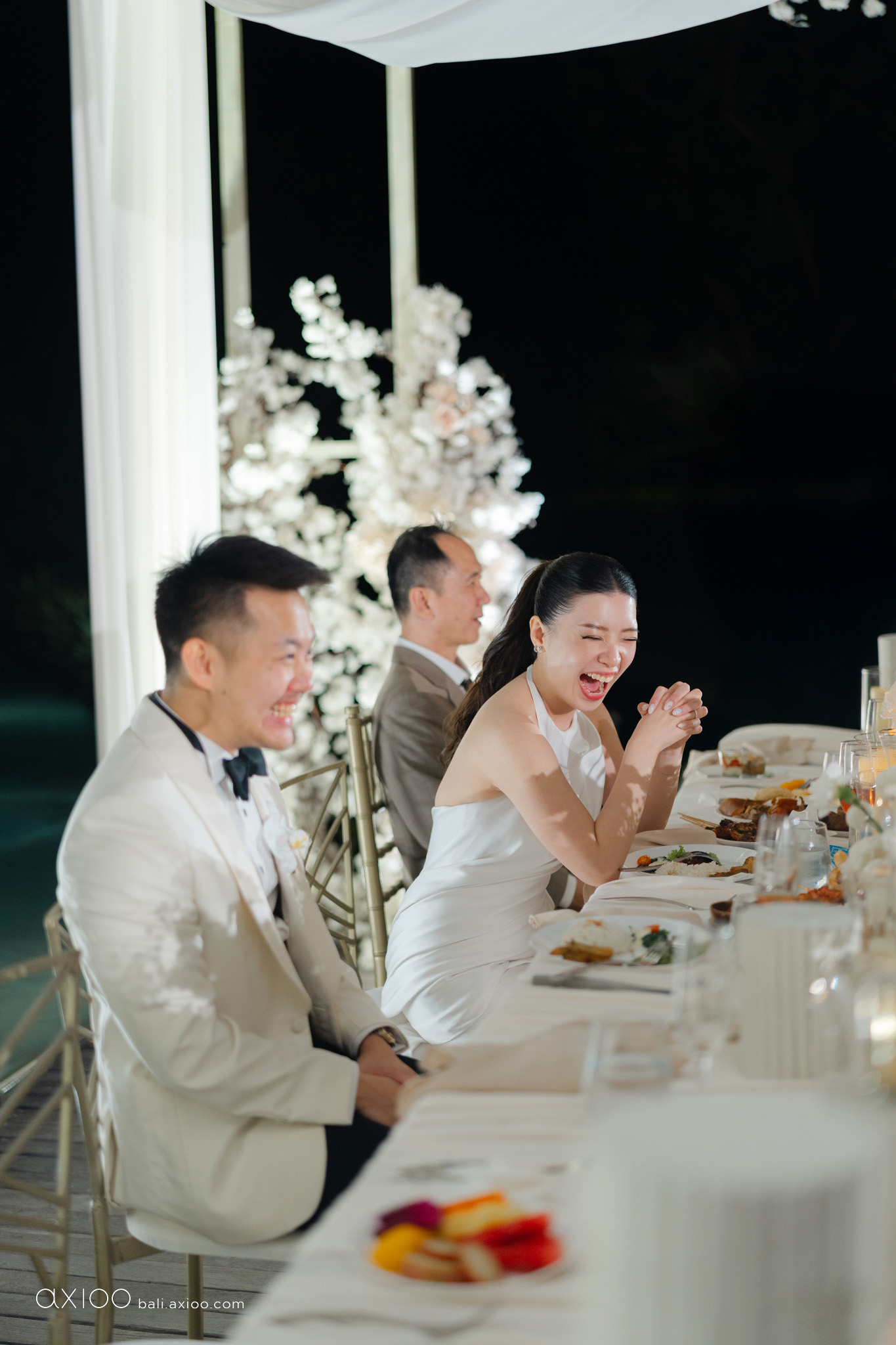 Axioo: A Study in Softness: A Wonderland Uluwatu Wedding in Bali